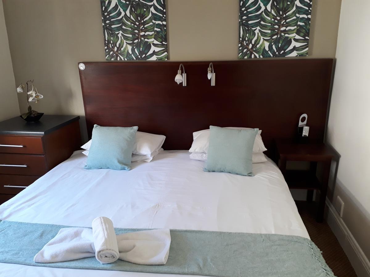 The Vic Hotel Port Elizabeth Eksteriør billede