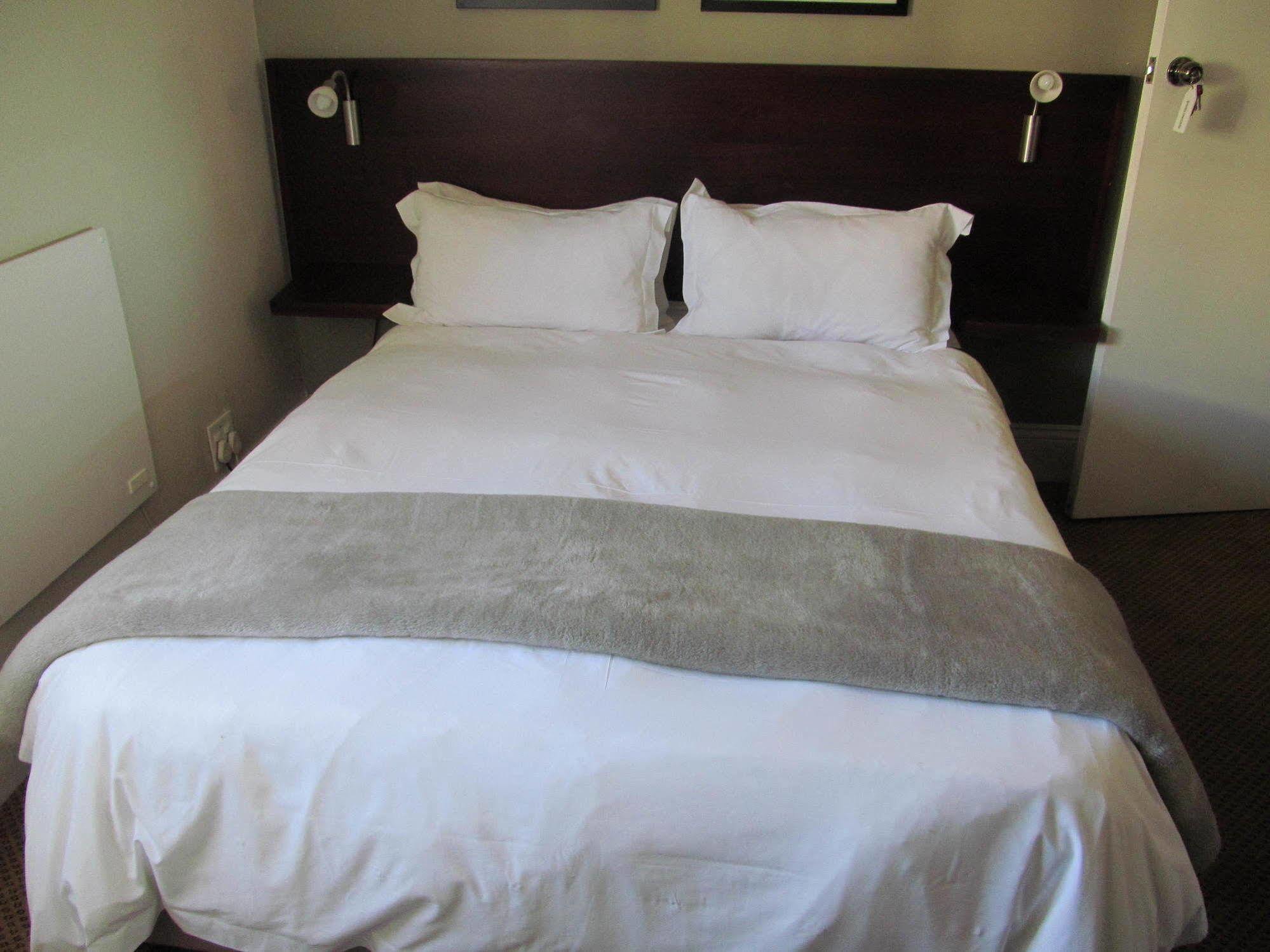 The Vic Hotel Port Elizabeth Eksteriør billede